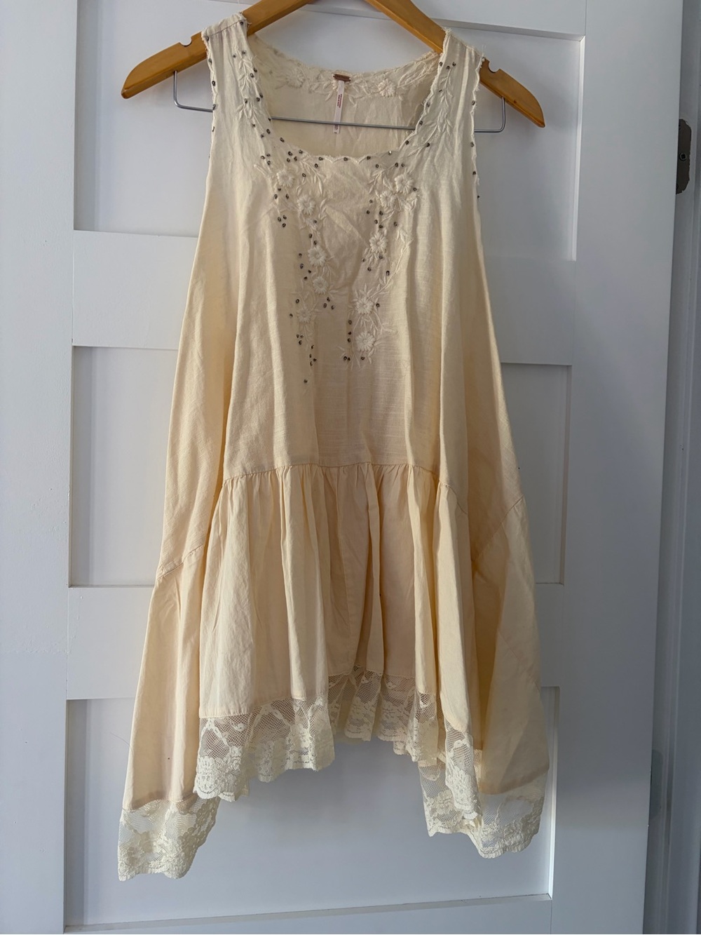 Free People Cream Embroidered Lace-Trim Tank Tunic